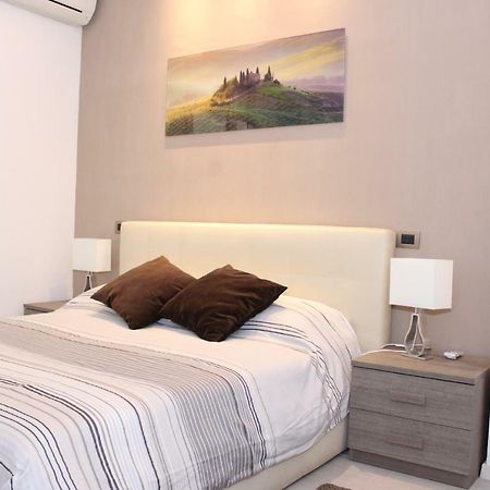 Art Apartment Ponte Vecchio Florencia Exterior foto